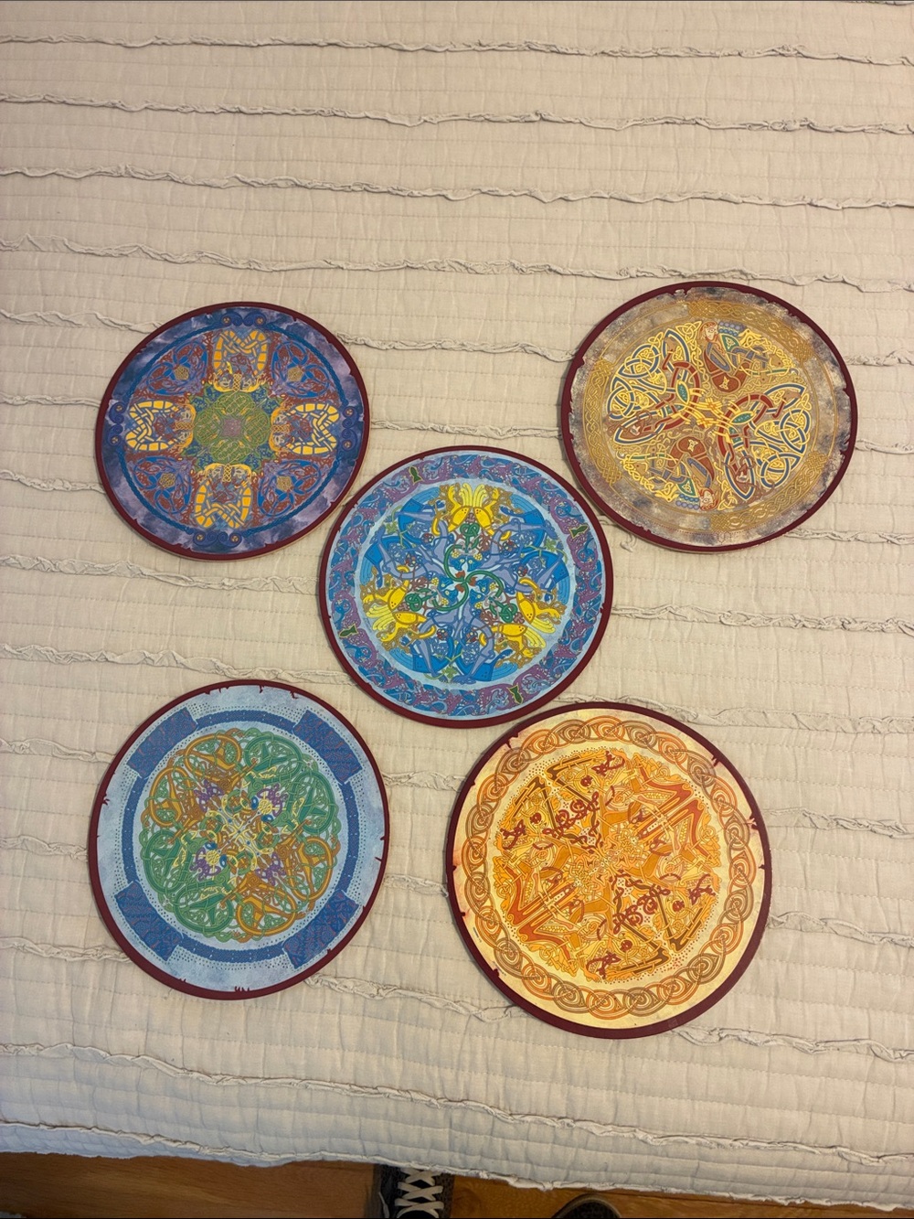 Celtic Illuminations By Jim Fitzpatrick Five 8-1:2” Round
Trivets/Wall Decor.
